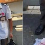 Người đàn ông bày đống tiền ra giữa đường 'cho không' adt1755073179 nguoi dan ong bay hon chuc xap tien anh cat 3 2 auto cropjpg