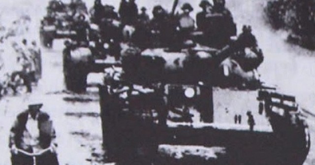 'Năm anh em trên một chiếc xe tăng' - giai điệu vượt thời gian adt1755482849 xe tang quan giai phong 1504 6607 7 anh cat 3 2 auto cropjpg 1