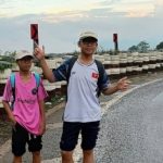 Ba mẹ con đi bộ từ Điện Biên về Hà Nội xem diễu binh adt1755993914 z8 04d9291ba19d110 7982 3174 1696 anh cat 3 2 auto cropjpg