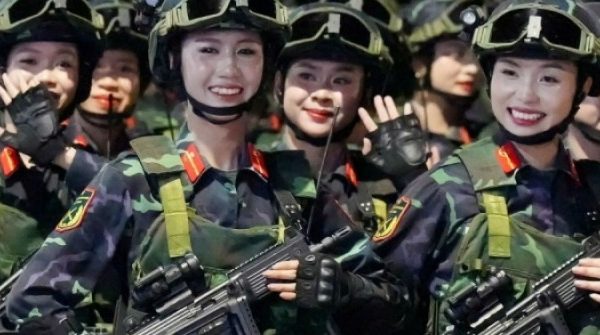 Bốn tháng trên 'chảo lửa' Hòa Lạc của chiến sĩ diễu binh adt1756600333 so duyet 7619 7699 9503 7794 anh cat 3 2 auto cropjpg