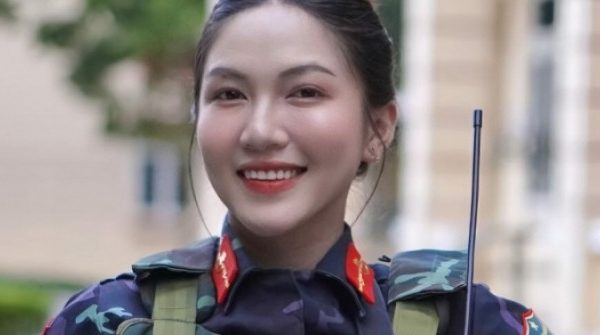 Chiến sĩ A80 được 'săn lùng' sau video cầu tạnh mưa 28 Chiến sĩ A80 được 'săn lùng' sau video cầu tạnh mưa adt1756630019 660 8420 8 n 4896 6398 anh cat 3 2 auto cropjpg