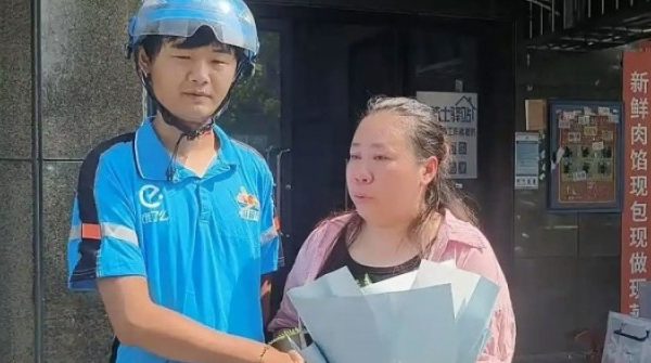 Tặng cổ phần cho shipper cứu mình khỏi kho đông lạnh adt1757805255 1 1 0459 0467 2282 0538 anh cat 3 2 auto cropjpg