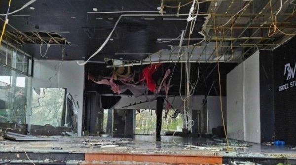 Người miền Trung thức trắng đêm vì chung cư rung lắc trong bão adt1759132374 vinh 2 0468 0517 2863 0878 anh cat 3 2 auto cropjpg