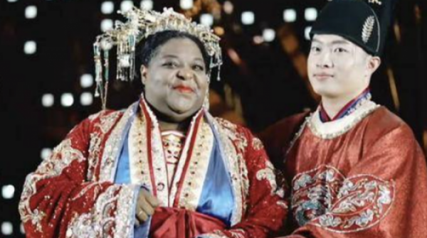 Chàng trai 27 tuổi lấy vợ hơn 20 tuổi gây xôn xao adt1760256165 screenshot12at 176 7732 7749 2864 anh cat 3 2 auto croppng