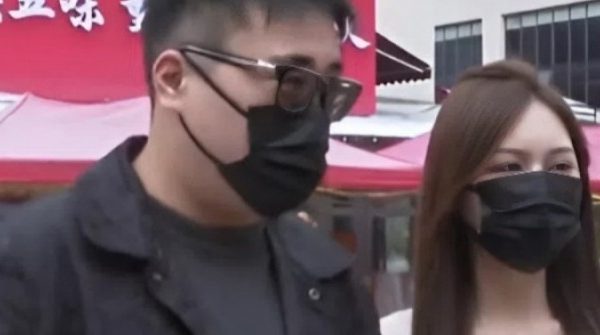 Nhờ bạn gái giữ hộ 140.000 USD, chàng trai sốc vì cô chi hết vào 'dao kéo' adt1762216985 bangai3t 0828 6587 0889 anh cat 3 2 auto cropjpg