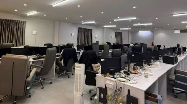 Nạn nhân kể cảnh tra tấn, cưỡng hiếp trong trung tâm lừa đảo Campuchia adt1764915119 nan nhan ke 2 6762 17649 2884 7181 9 anh cat 3 2 auto cropjpg