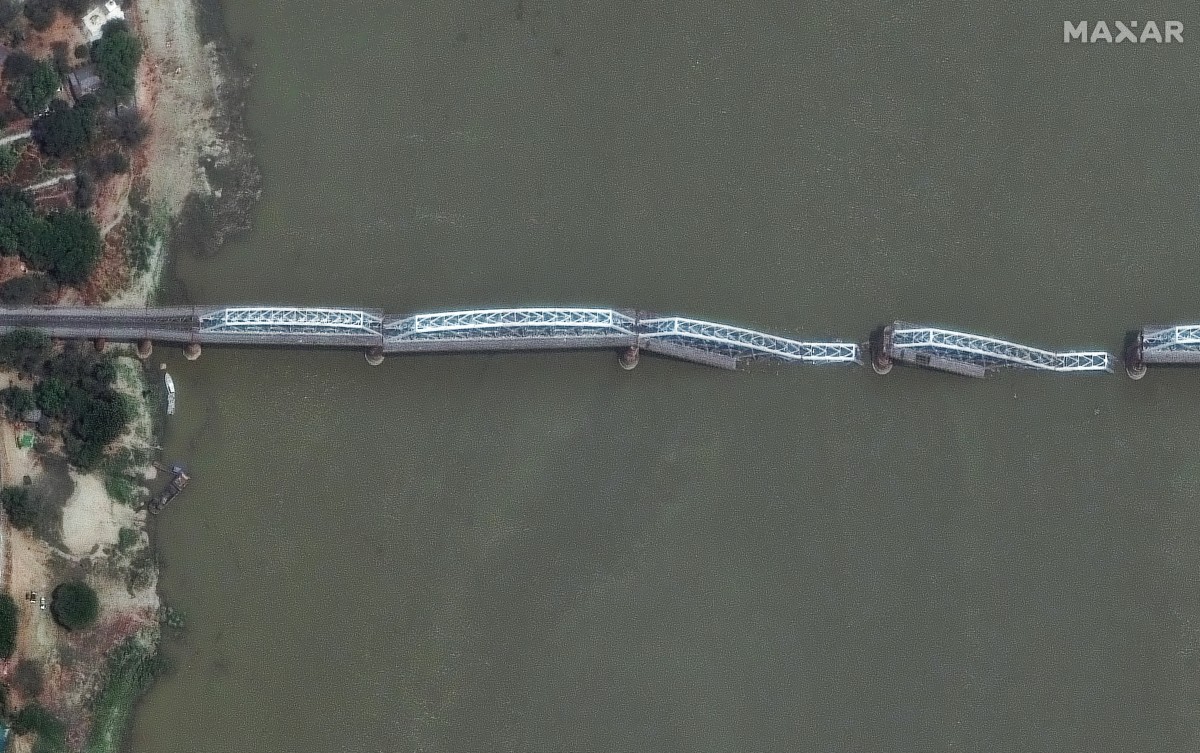 Động đất Myanmar: Số người chết tăng đột biến, nhiều người chờ đợi cứu trợ trong tuyệt vọng- Ảnh 5.