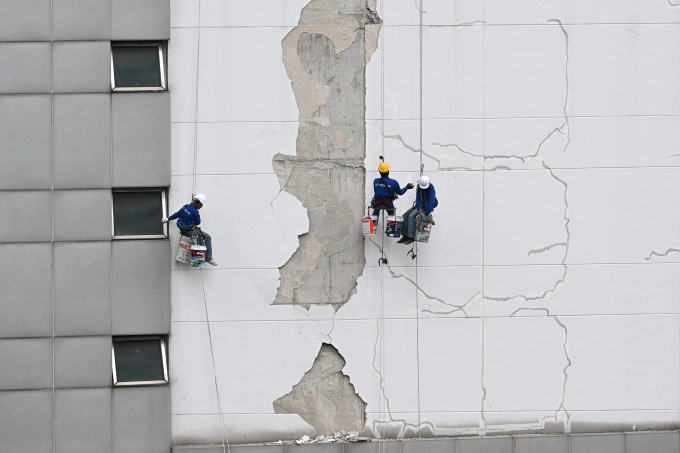 Thái Lan: Người Bangkok e ngại việc ở chung cư sau động đất- Ảnh 2. Thái Lan: Người Bangkok e ngại việc ở chung cư sau động đất- Ảnh 2.