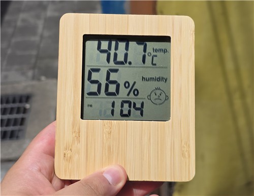 Bên trong khu ổ chuột tựa “lò thiêu” giữa lòng Seoul: