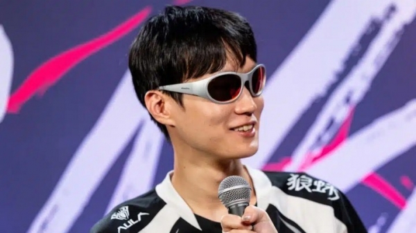 Shanks của Anyone’s Legend: Mang tinh thần "One Piece" đến MSI 2025 al20250702085711jpg