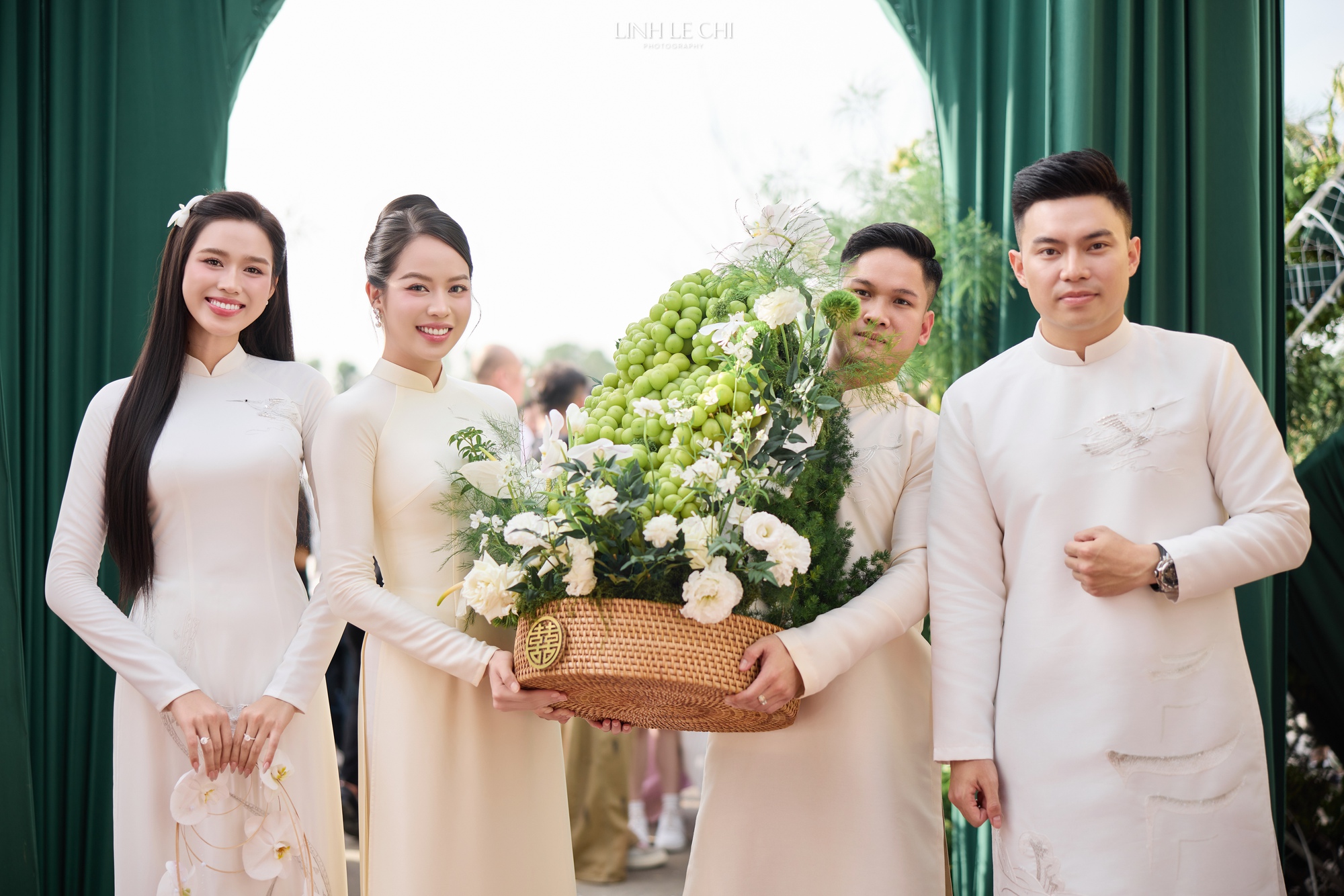 ali48330-1760604050887-1760604051285750553242 "Sính lễ" giá trị nhất thiếu gia Sơn Hải hỏi cưới Hoa hậu Đỗ Hà ali48330 1760604050887 1760604051285750553242