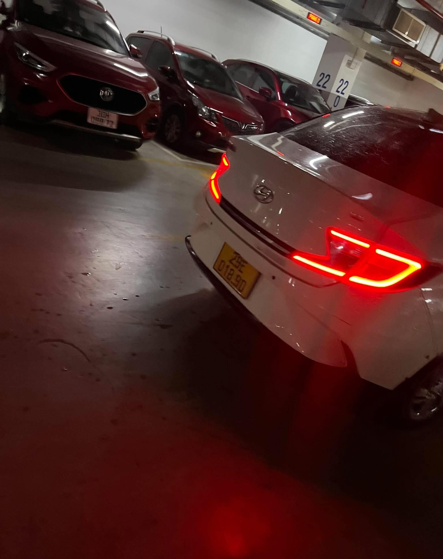 Ấm lòng tài xế giúp người bệnh tim, cư dân cứu thợ sơn lơ lửng giữa dông gió - 2