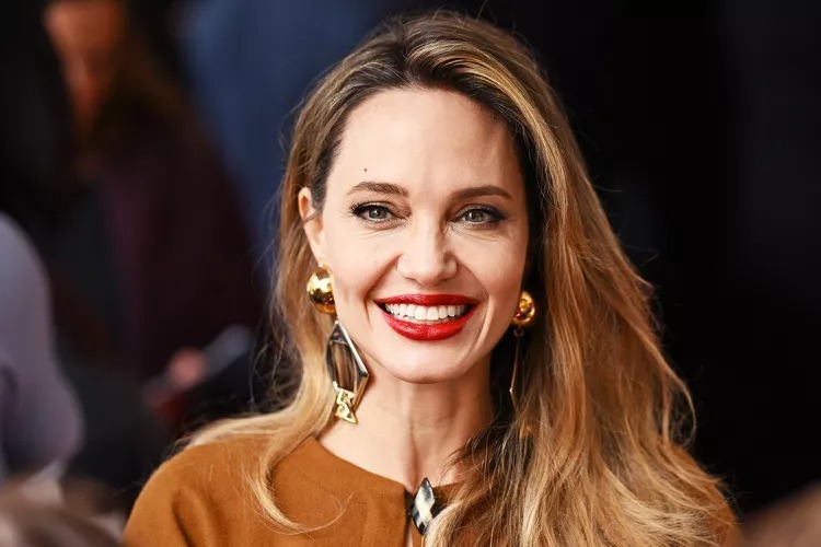 Đây mà là Angelina Jolie sao?- Ảnh 7.