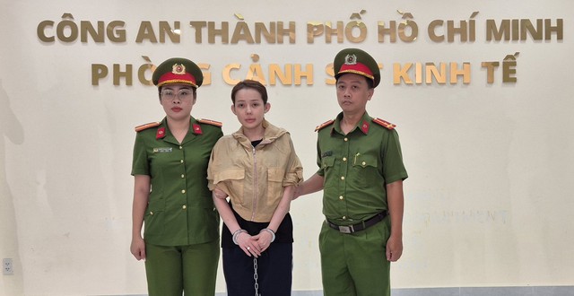 Ngân 98 - Lương Bằng Quang: Mua rau phải mặc cả từng đồng, cọ toilet thuê để mưu sinh- Ảnh 1.