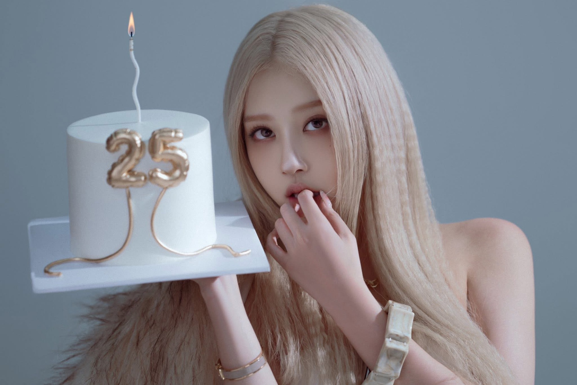 Đặt camera ở góc quay triệu view, Rosé bản Việt lại khiến dân tình ngẩn ngơ- Ảnh 2.