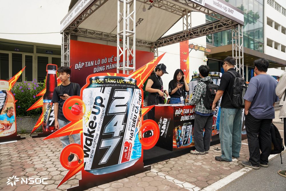 Tiên Tiên, Ánh Sáng Aza, Wxrdie cùng “bữa tiệc giải trí” NSOC Unitour tại trường Đại học Xây Dựng Hà Nội- Ảnh 6.