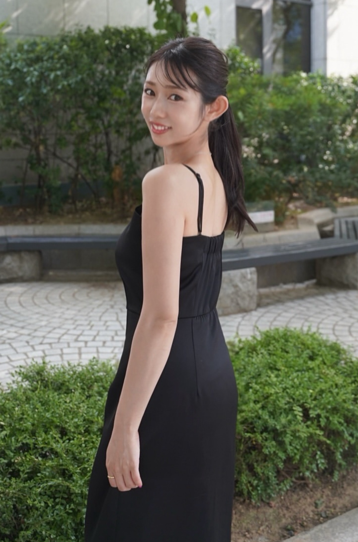 Có hành động khiến các chàng trai phải đứng hình, cô gái sở hữu đôi chân hơn nửa triệu người theo dõi là ai?- Ảnh 6. Có hành động khiến các chàng trai phải đứng hình, cô gái sở hữu đôi chân hơn nửa triệu người theo dõi là ai?- Ảnh 6.