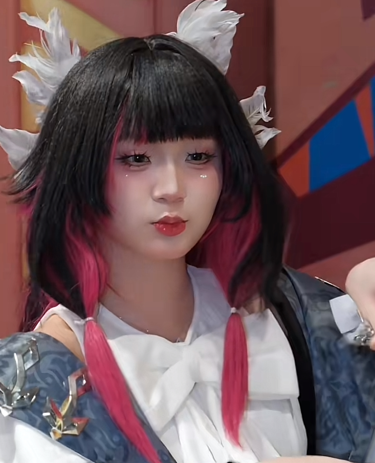 Chìm đắm trong profile của nữ game thủ Genshin Impact 3,7 triệu follow, nhan sắc và tài năng đều