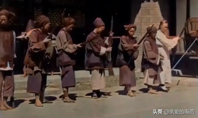 14 bức ảnh hiếm chụp Trung Quốc thời cuối nhà Thanh khác hoàn toàn phim ảnh khiến nhiều người ngỡ ngàng- Ảnh 4.