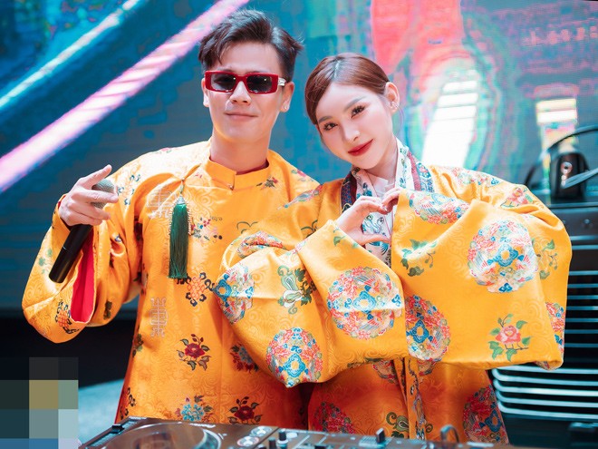 Nữ DJ ấp ủ kế hoạch sắp tới thực hiện hành trình xuyên Việt, mang Việt phục đến khắp các tỉnh thành.