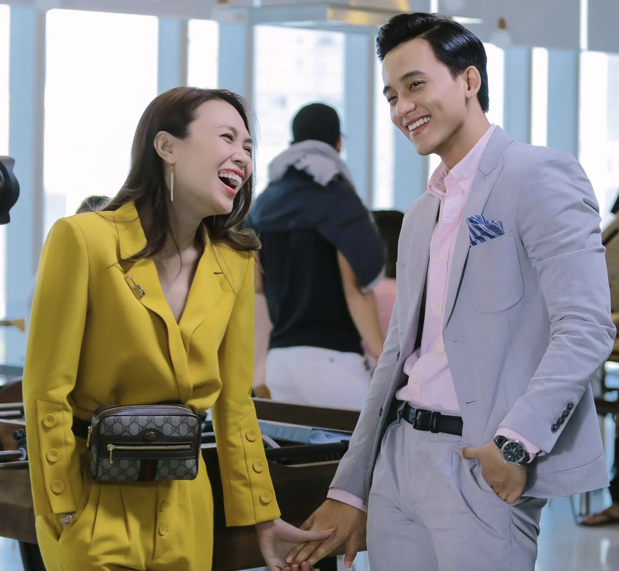 Loạt động thái