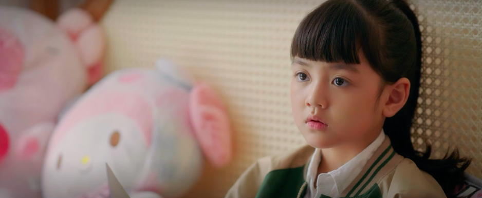 Sao nhí 2017 đắt show nhất Việt Nam hiện tại: Búp bê sống kiếm tiền cực đỉnh, 8 tuổi mua xe xịn quà khủng tặng mẹ- Ảnh 1.