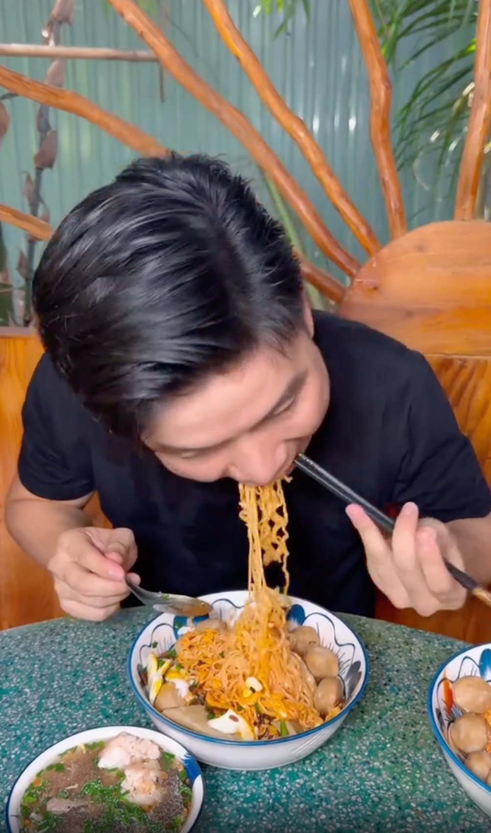 Thông tin mới về diễn viên Huỳnh Anh Tuấn sau đột quỵ- Ảnh 3.