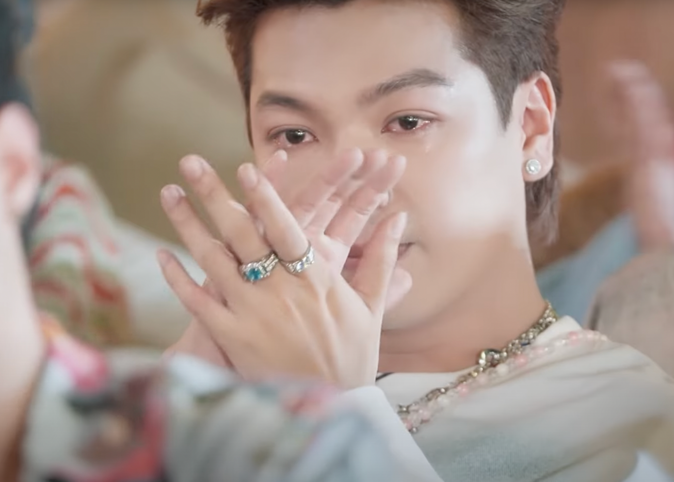 Vũ Cát Tường và nhiều anh trai bật khóc- Ảnh 3.