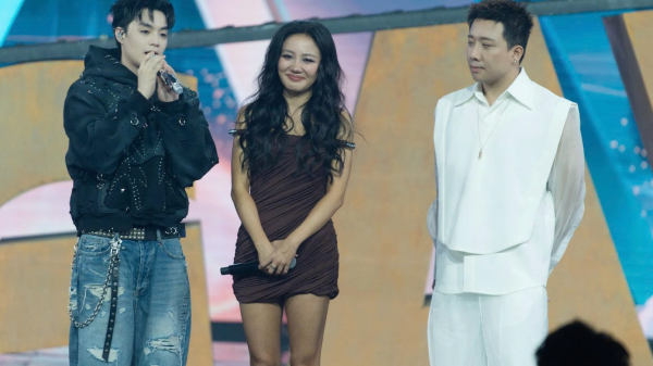 Gay cấn màn tranh đấu của 18 nghệ sĩ 26 Gay cấn màn tranh đấu của 18 nghệ sĩ anh chup man hinh 2025 11 29 luc 114445 1764410756694 1764410756940400097657