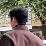 Lộ ảnh nam thần hạng A đình đám châu Á đi chợ Bến Thành, ngồi ăn chè mà đẹp hơn cả bìa tạp chí anh chup man hinh 2025 12 08 120710 1765170440651853169431 0 0 268 512 crop 17651704450141176290677png