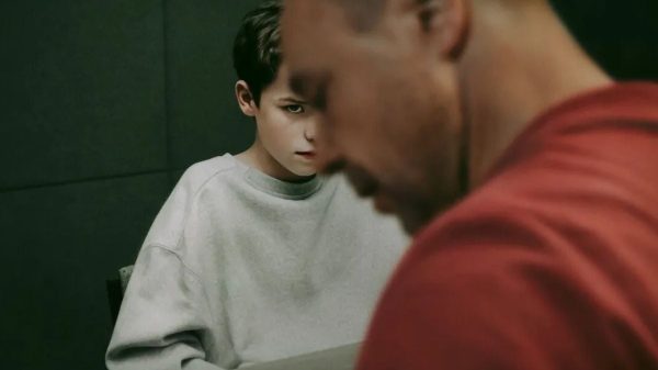 Phim Về Khủng Hoảng Tuổi Mới Lớn Chinh Phục Loạt Giải Thưởng Quốc Tế anh dai dien phim ve khung hoang tuoi moi lon akcijpg