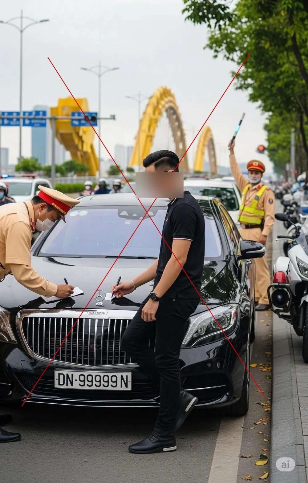 Ảnh ghép vi phạm luật giao thông của Á hậu Phương Thảo (trái) và nhiều người khác dày đặc trên mạng xã hội.