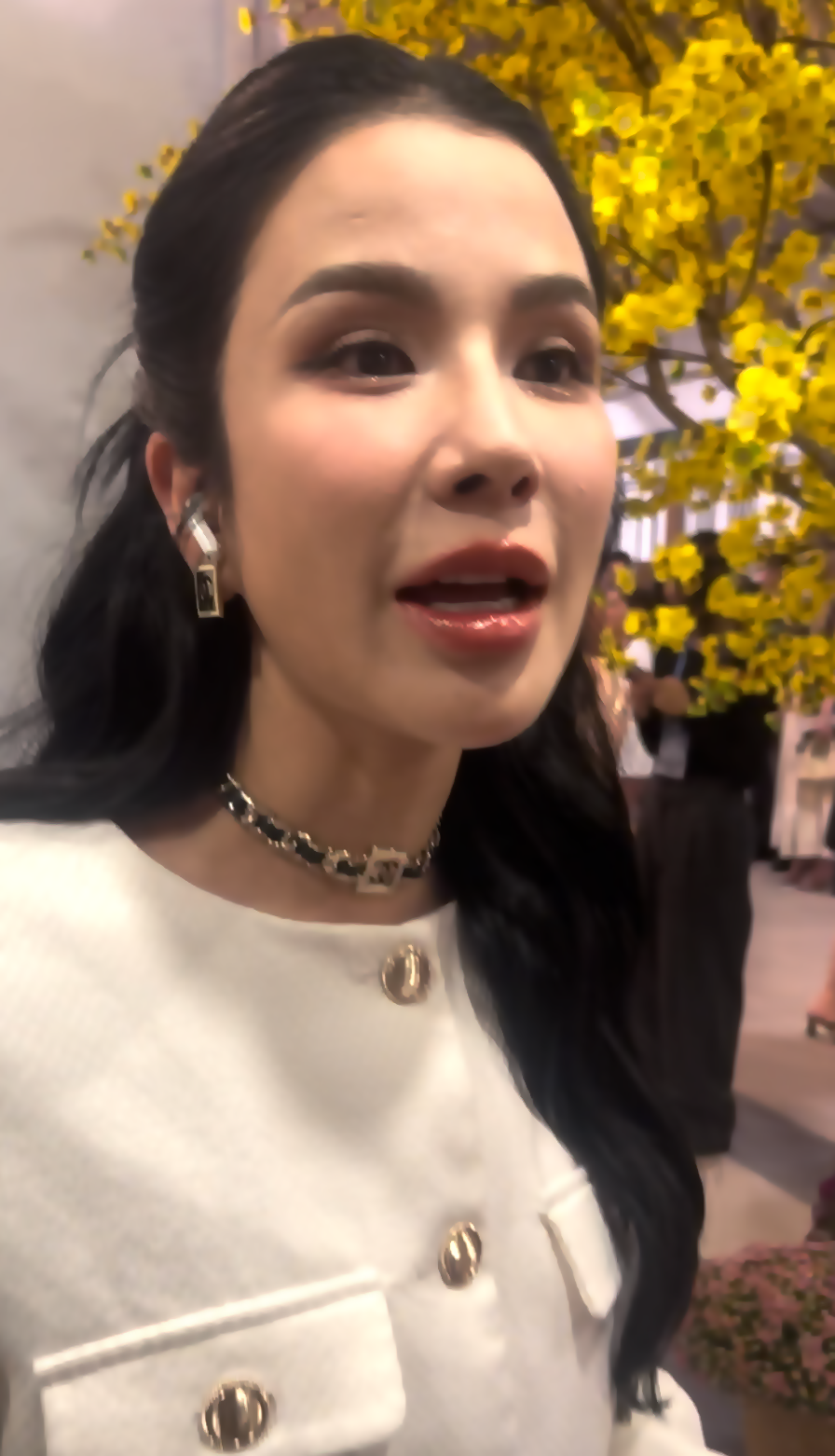 Diệp Lâm Anh phản ứng khi nghe câu