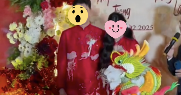 Nam diễn viên Vbiz âm thầm tổ chức lễ ăn hỏi, cô dâu hot streamer lộ nhan sắc thật gây bàn tán 30 Nam diễn viên Vbiz âm thầm tổ chức lễ ăn hỏi, cô dâu hot streamer lộ nhan sắc thật gây bàn tán anh man hinh 2025 02 24 luc 071907 17403563674991711057760 0 0 973 1858 crop 17403563942451966966176png