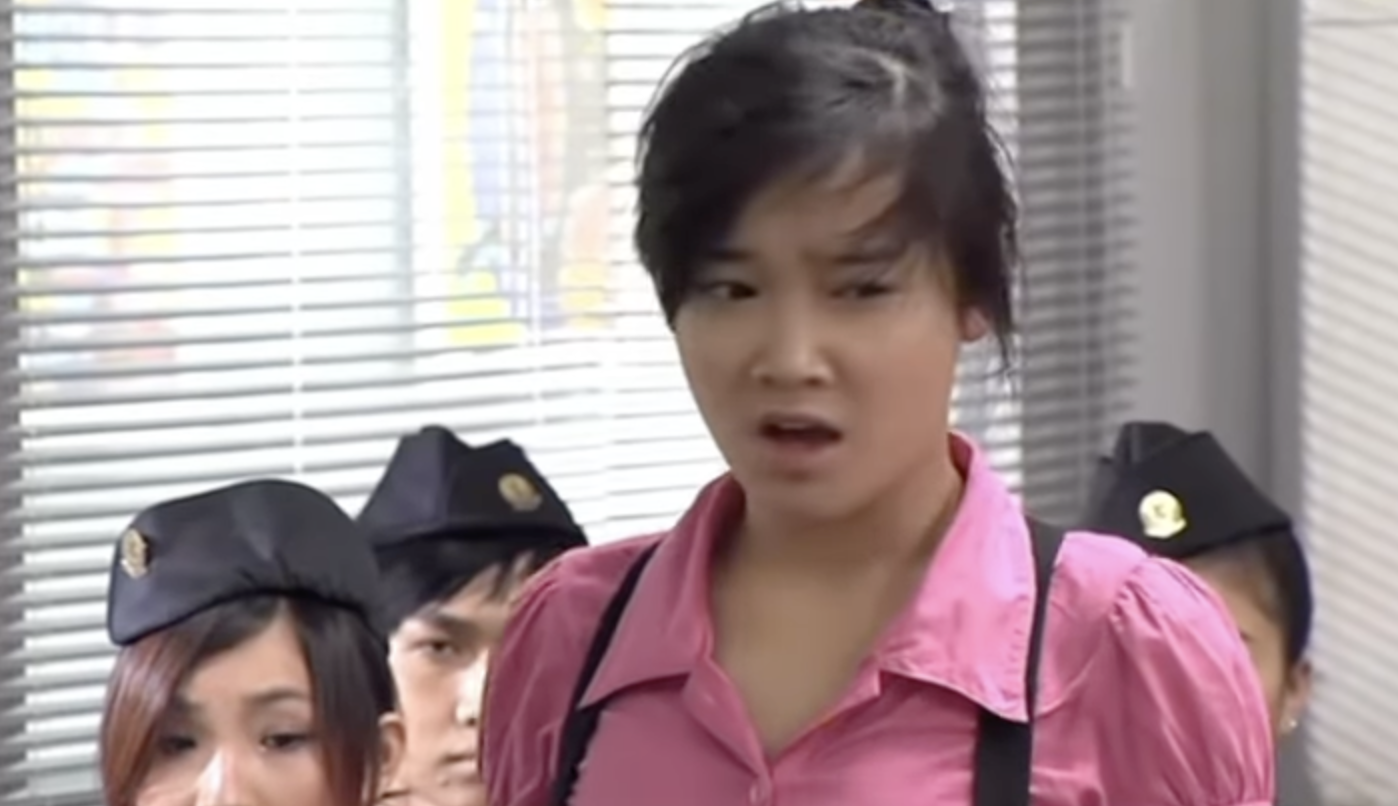 Bộ phim khiến người xem “ngại giùm” dàn sao nữ hạng A đình đám- Ảnh 3.