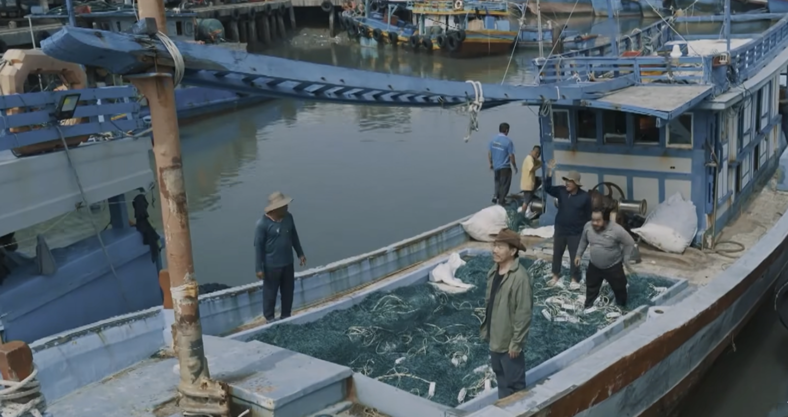 Phim Việt có nhân vật còn khổ hơn cả Khi Cuộc Đời Cho Bạn Quả Quýt, khán giả