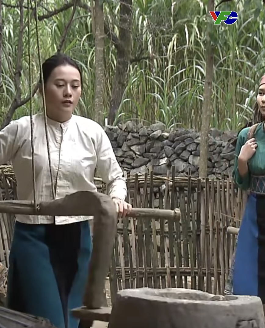 Đoạn clip trước khi thẩm mỹ của phú bà Việt viral trở lại, gương mặt lộ rõ khuyết điểm- Ảnh 1. Đoạn clip trước khi thẩm mỹ của phú bà Việt viral trở lại, gương mặt lộ rõ khuyết điểm- Ảnh 1.