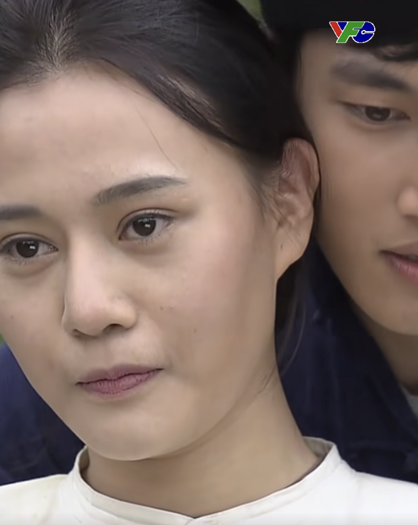 Đoạn clip trước khi thẩm mỹ của phú bà Việt viral trở lại, gương mặt lộ rõ khuyết điểm- Ảnh 4. Đoạn clip trước khi thẩm mỹ của phú bà Việt viral trở lại, gương mặt lộ rõ khuyết điểm- Ảnh 4.