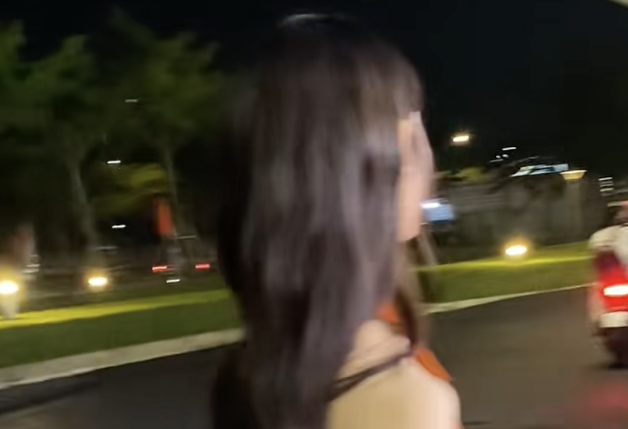 Visual mờ ảo qua cam thường của Bảo Ngọc, 5 giây bước đi khiến dân mạng nói giống sao nữ này- Ảnh 7.