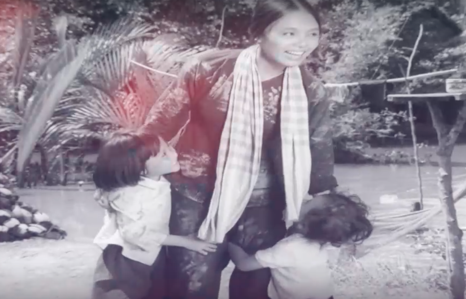 Bộ phim khóc cạn nước mắt khi xem lại những ngày này: Nghệ sĩ Vân Dung lúc 9 tuổi đã xuất sắc, một ngôi sao trở thành huyền thoại- Ảnh 4.