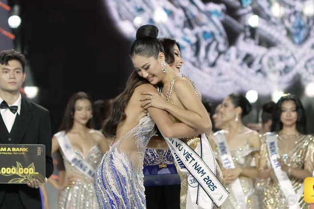 Nguyễn Hoàng Phương Linh chính thức đăng quang Hoa hậu Hoàn vũ Việt Nam 2025!- Ảnh 1.