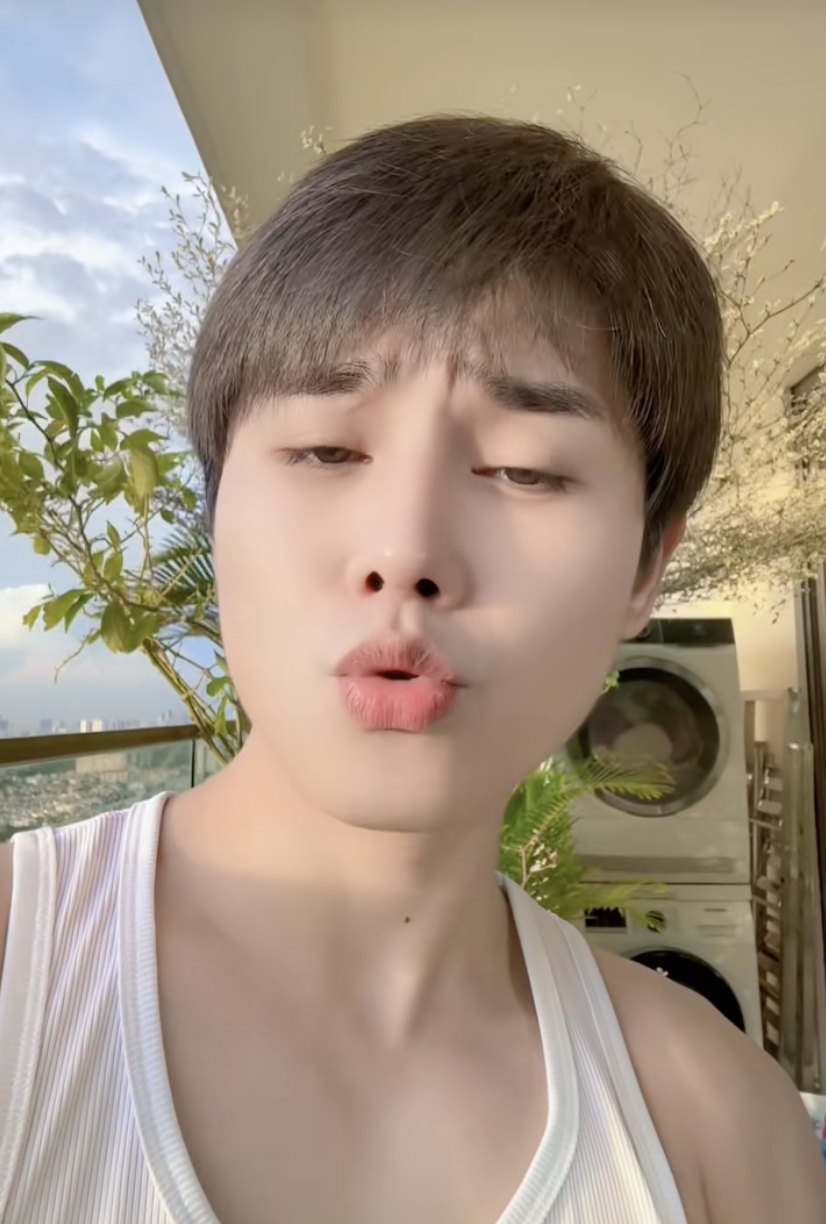 Cặp Em Xinh và bạn trai kém 6 tuổi bị soi đã dọn về sống chung nhà, đàng trai liên tục đòi danh phận- Ảnh 1.