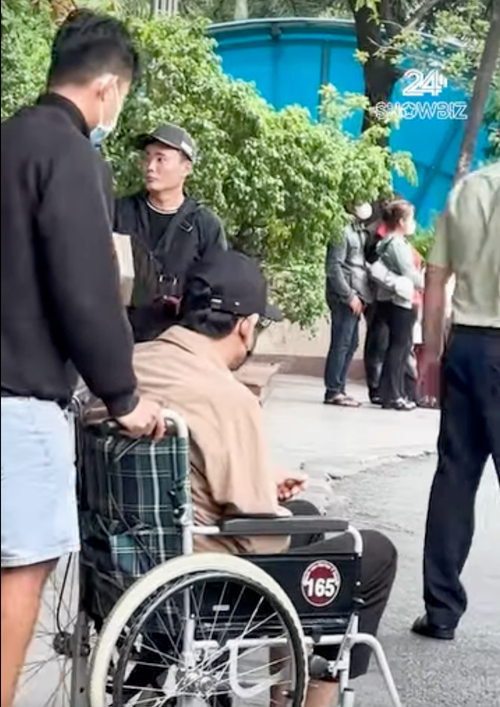 Tài tử đình đám Huỳnh Anh Tuấn trước khi bị đột quỵ: Nổi tiếng cả nước nhưng giấu kín vợ con, đời tư- Ảnh 1.