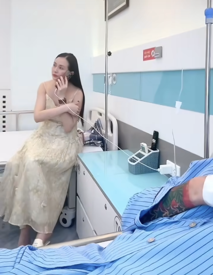 Ca sĩ Tuấn Hưng nhập viện- Ảnh 2.