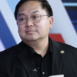 Nghệ sỹ Việt tiếc thương doanh nhân Hoàng Nam Tiến anh man hinh 2025 07 31 luc 211322 17539712307211396144298 0 93 428 910 crop 17539712500411981851909png