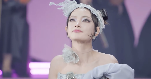 Netizen sốc khi Trấn Thành khen Châu Bùi là ca sĩ thực thụ ở Em Xinh Say Hi anh man hinh 2025 08 09 luc 212715 1754749646936851806078 27 0 1003 1864 crop 1754749656951130646963png