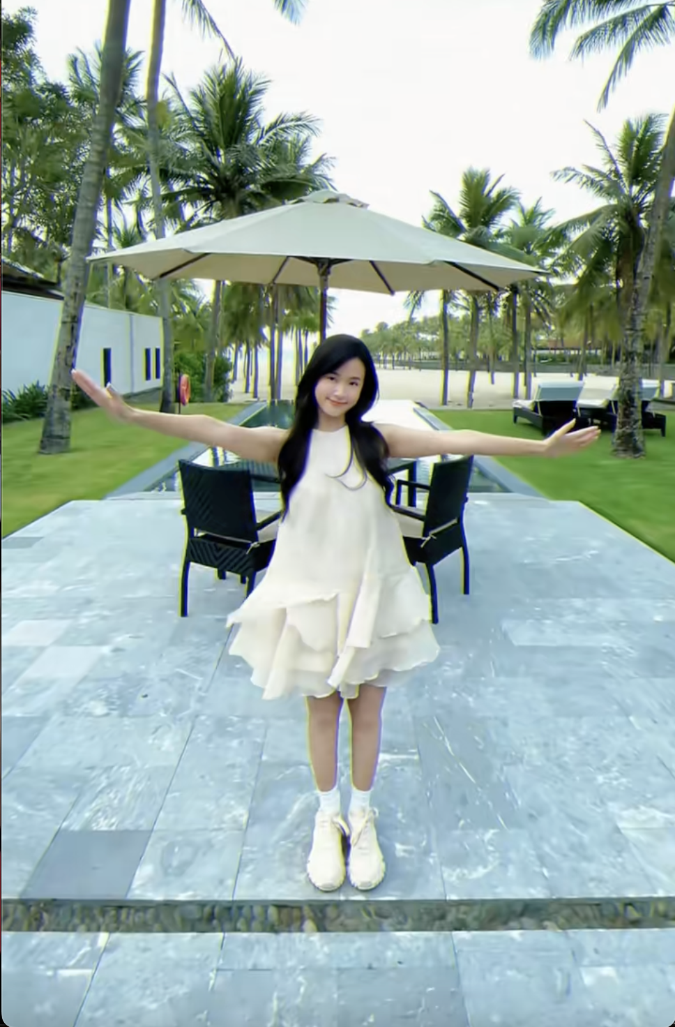 Midu đang mang thai con đầu lòng?- Ảnh 1.