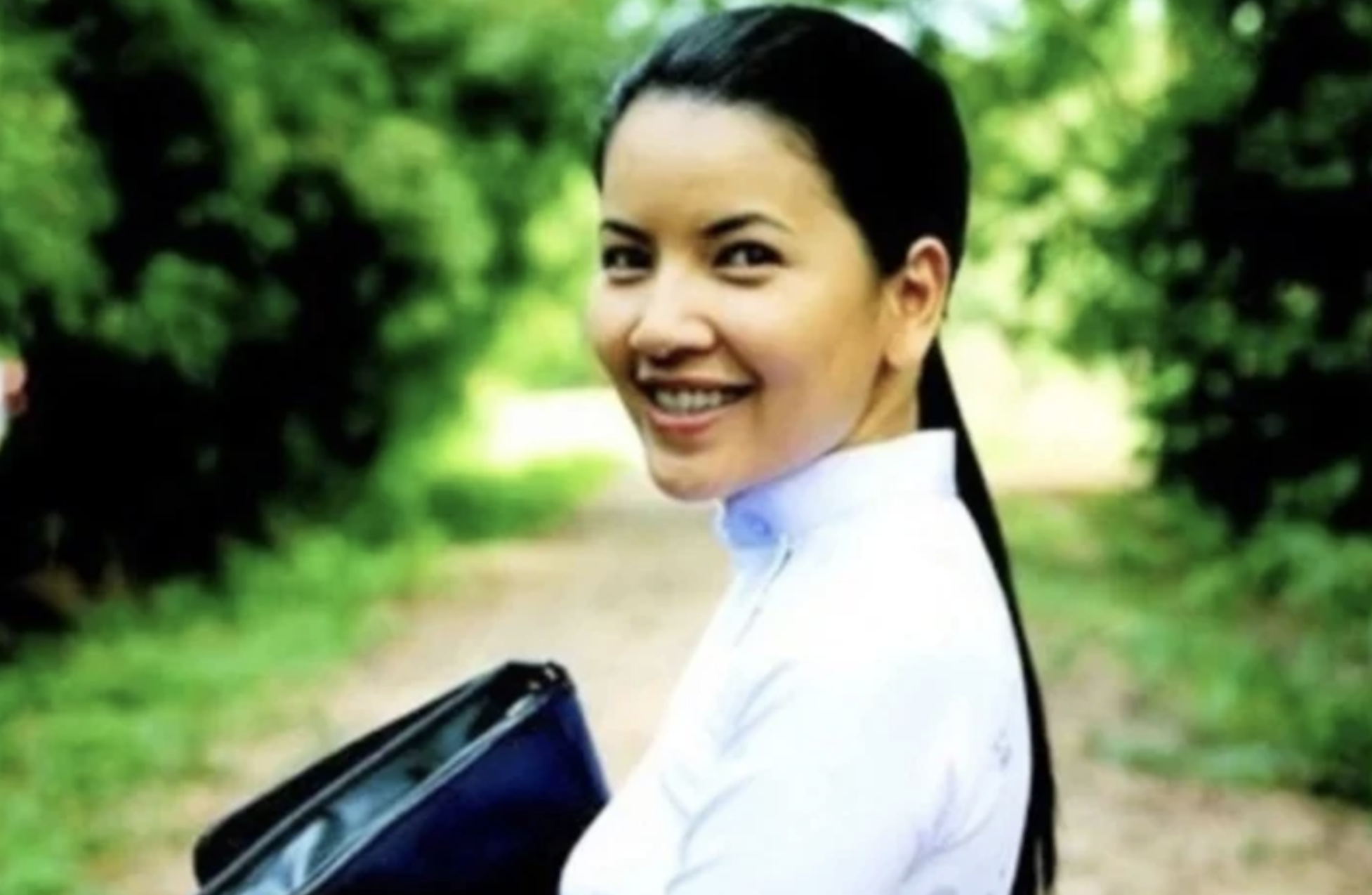 Tình cảnh đau lòng của Ngọc Trinh: Cứ dừng quay phim là nôn mửa, khi nhập viện thì đã quá trễ- Ảnh 4. Tình cảnh đau lòng của Ngọc Trinh: Cứ dừng quay phim là nôn mửa, khi nhập viện thì đã quá trễ- Ảnh 4.