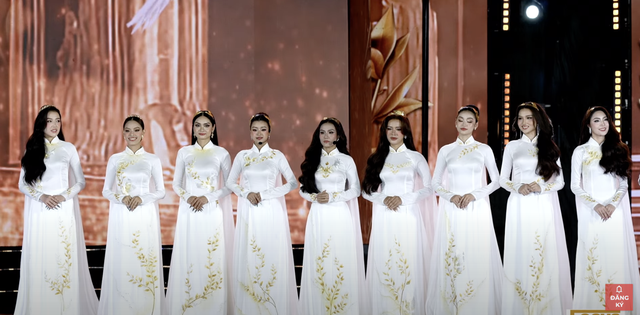 Chung kết Miss Grand Vietnam 2025: MC đọc nhầm kết quả, netizen bùng tranh cãi!- Ảnh 3.