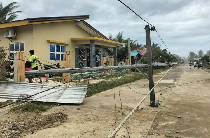 Hình ảnh khủng khiếp khi siêu bão Ragasa càn quét Đài Loan, Hong Kong- Ảnh 8.